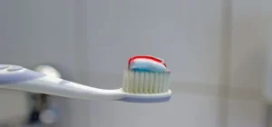 ¿Que pasa si no te lavas los dientes una noche?
